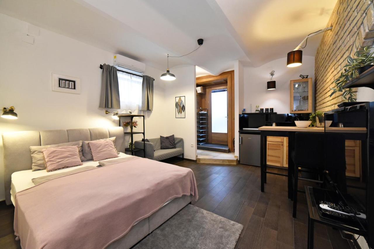 Manuela Varsavska Studio Apartments Zagreb Bagian luar foto