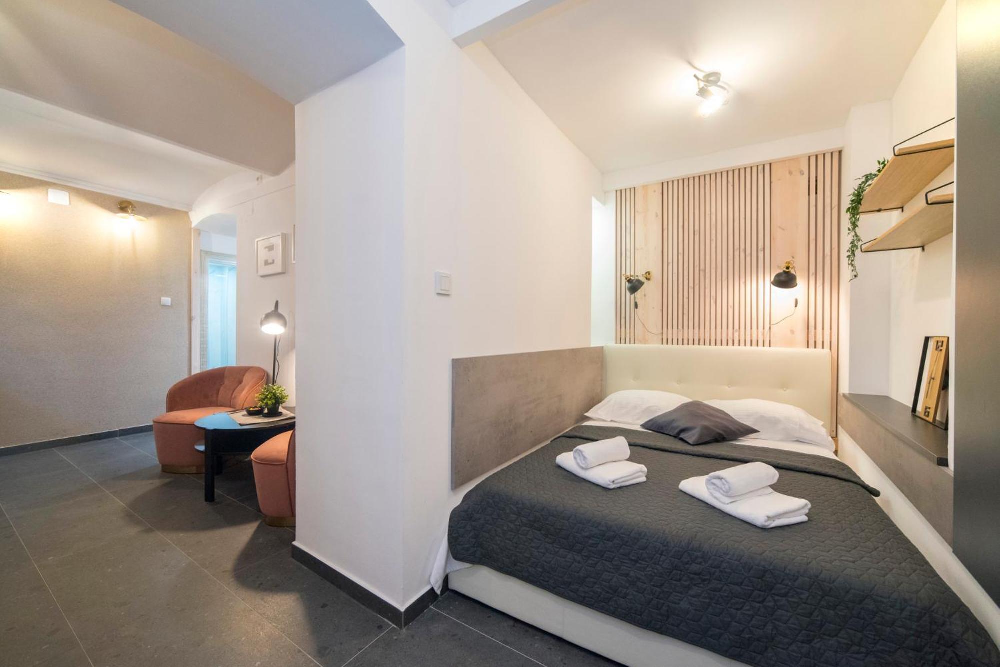 Manuela Varsavska Studio Apartments Zagreb Bagian luar foto